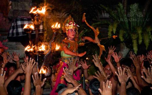 Bali-Kecak-trance-dance