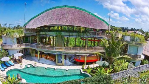 Bali-drone-hotel-pool