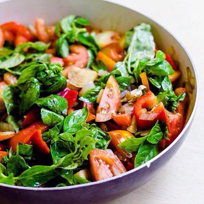 salad-organic-veggies-e1420703060589